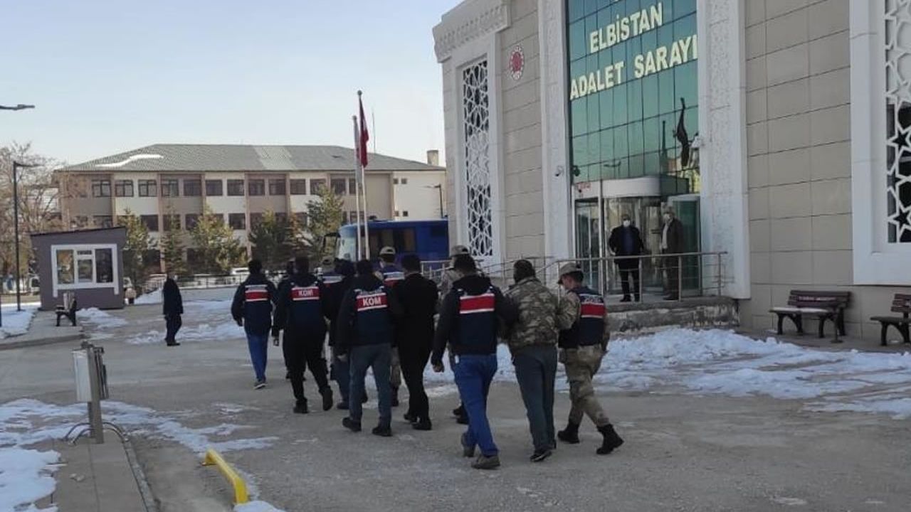 Kahramanmaraş'ta 5 ayrı adrese eş zamanlı uyuşturucu operasyonunda 3 tutuklama