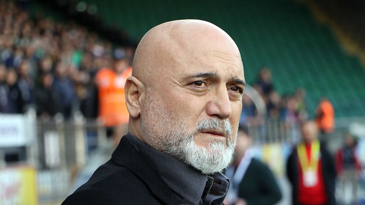 Kayserispor, teknik direktör Hikmet Karaman ile anlaştı