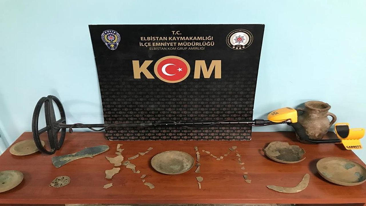 Kahramanmaraş'ta tarihi eser kaçakçıları sosyal medyadan kendini ele verdi