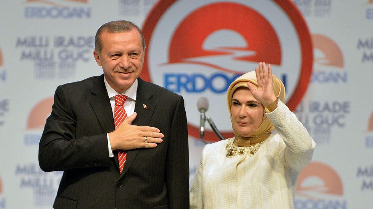 Cumhurbaşkanı Erdoğan ve eşi koronavirüse yakalandı!