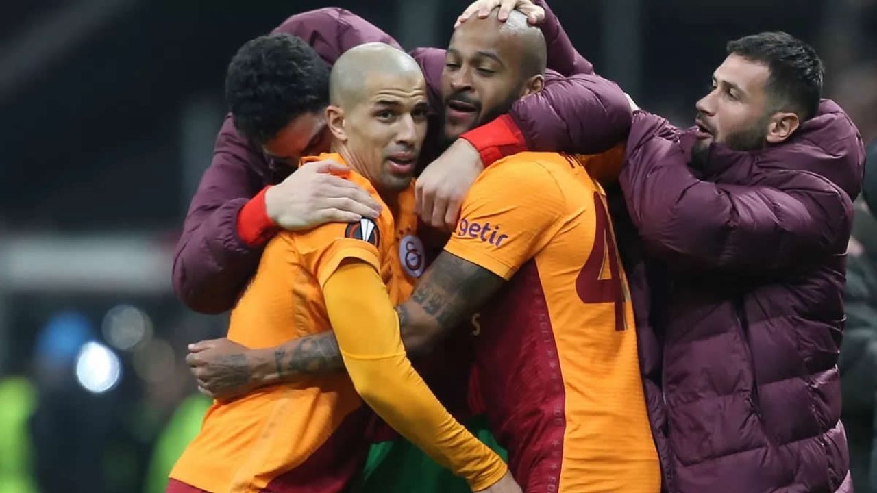 Galatasaray'da bir dönem sona erdi! Kaptan ile yollar ayrıldı