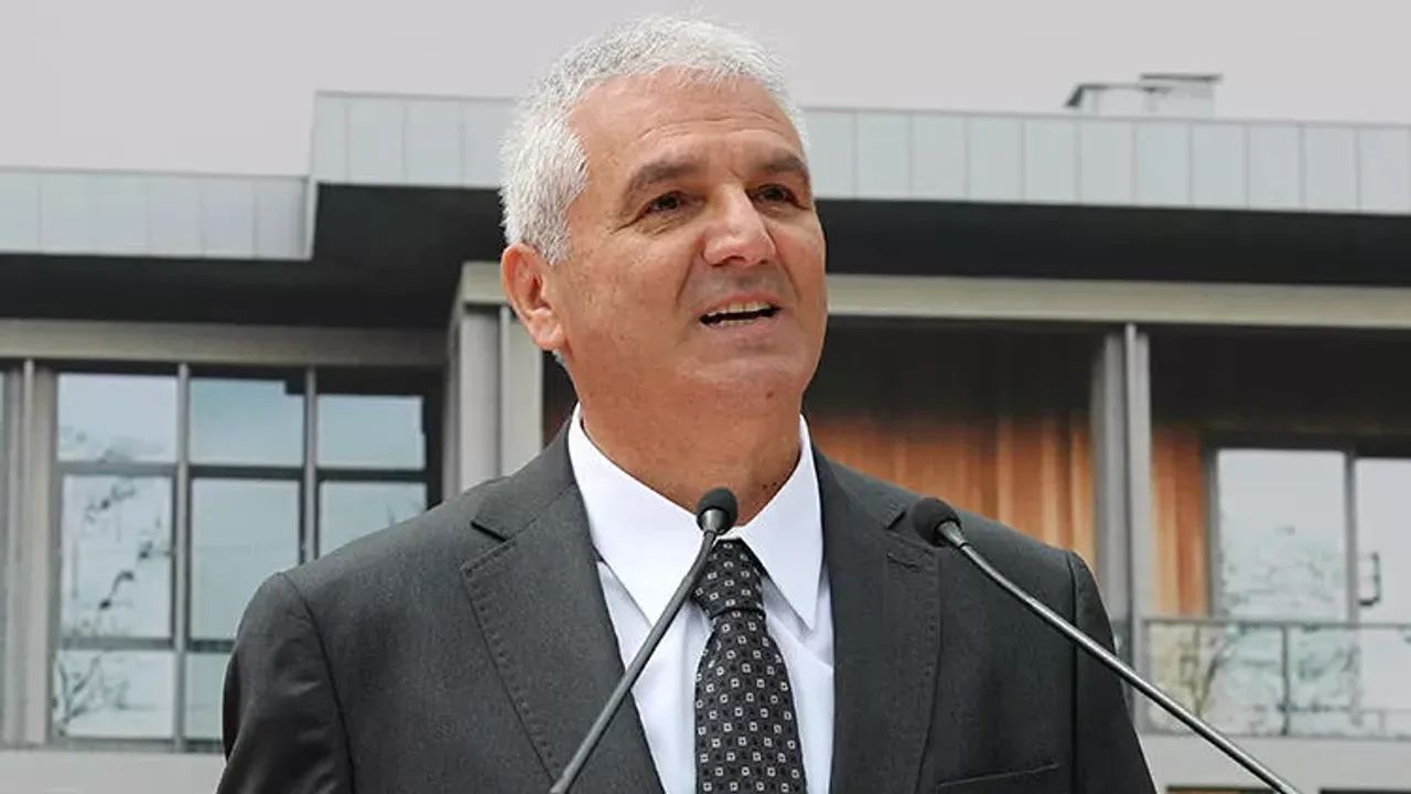 İstifa krizinin ardından yeni MHK başkanı Sabri Çelik oldu