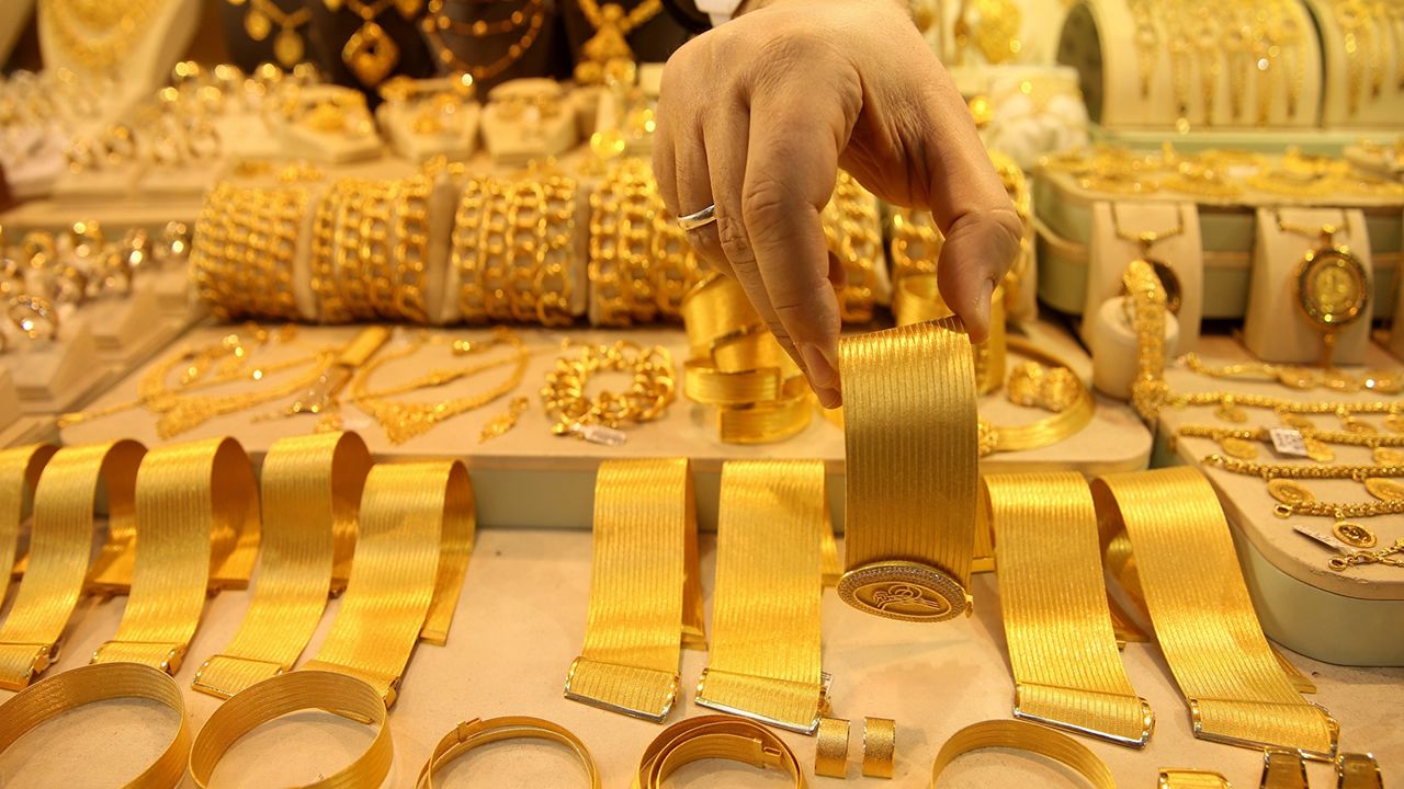 İslam Memiş ciddi ciddi uyardı: "Ucuz altın bulamayacaksınız"
