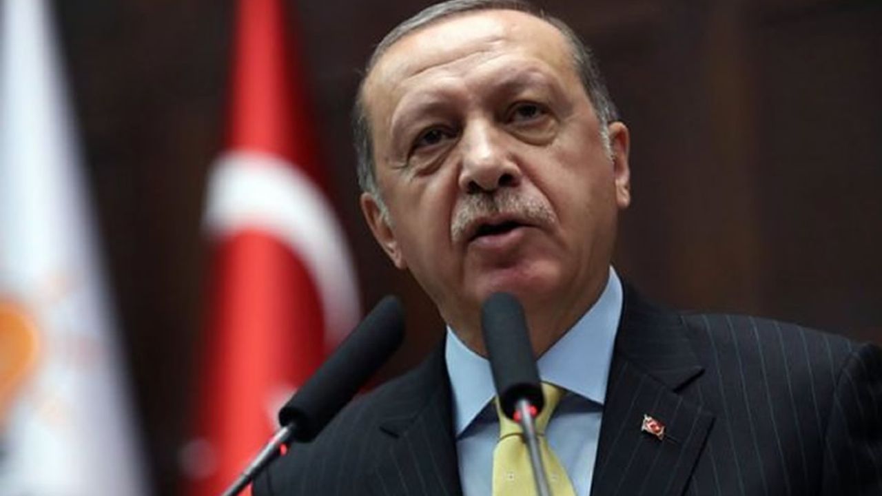 Erdoğan'ın 'en büyük rakibi' AK Parti'yi dağıttı! Oyların dörtte biri koptu