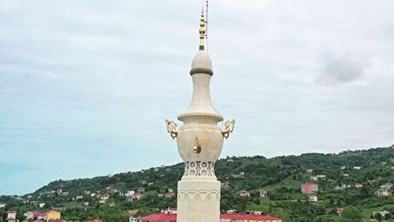 Giresun'da caminin minaresine musluk taktılar