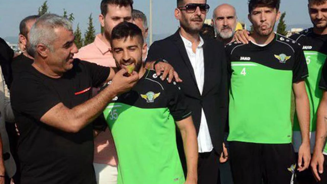 Akhisarspor'da baklava yiyen 8 futbolcu kadro dışı bırakıldı