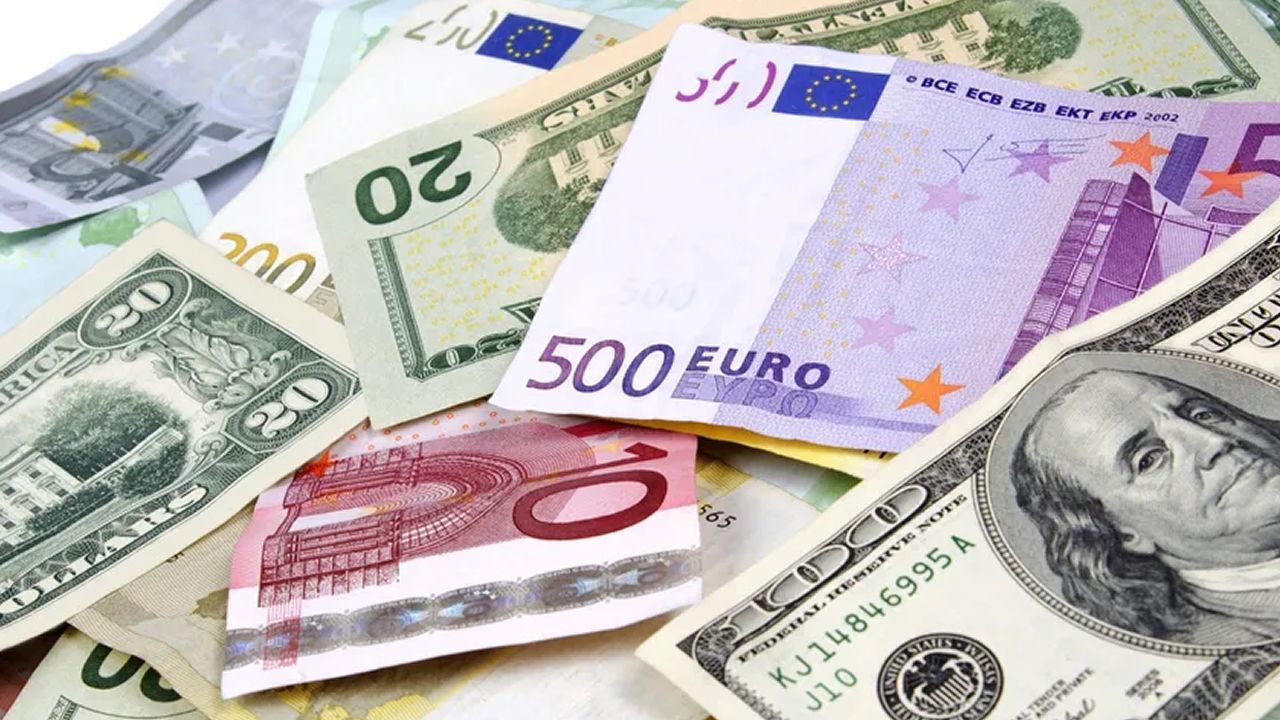 Dolar, Euro ve altın zirveden inmiyor