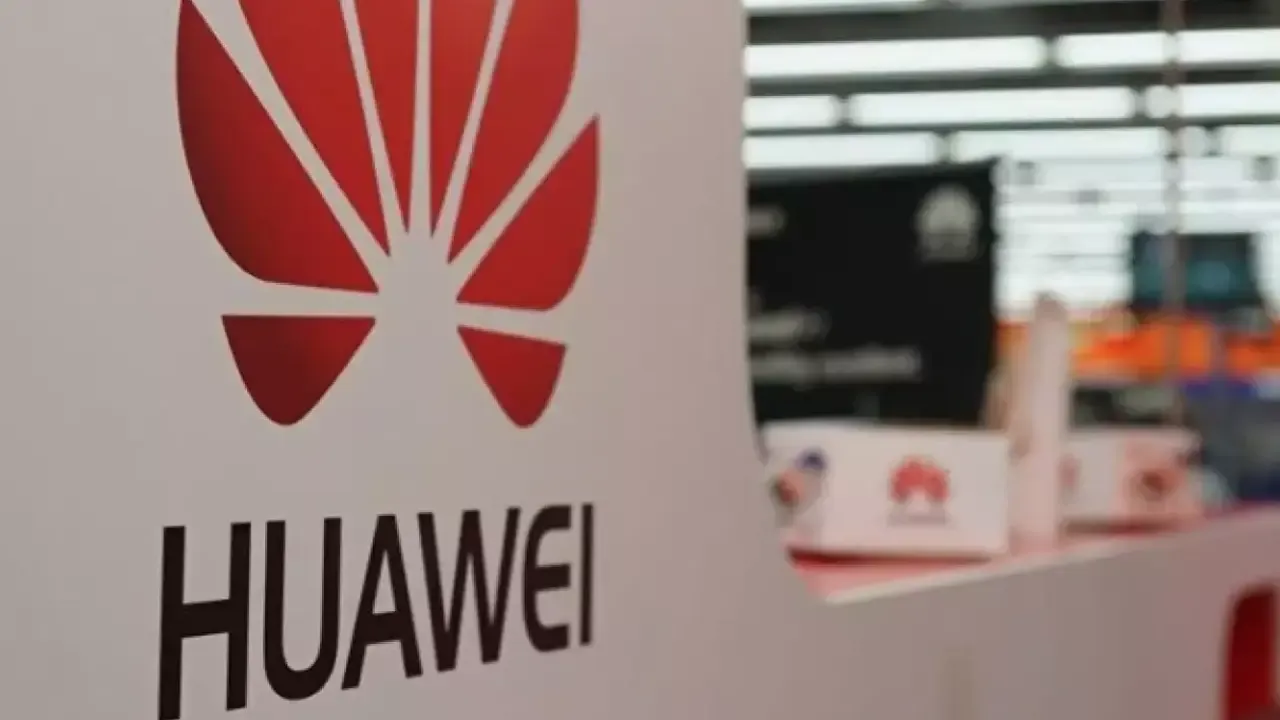 İngiltere'den son dakika Huawei kararı! Tarihi uzattı