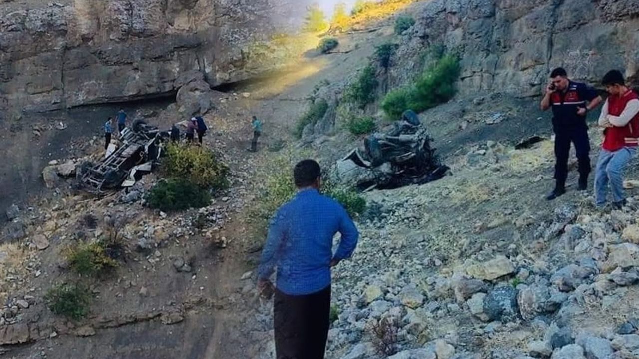 Kahramanmaraş'ta kamyonet uçuruma yuvarlandı: 1 ölü, 2 yaralı