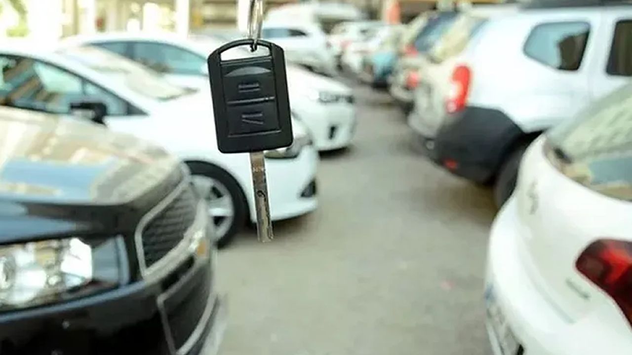 3'ten fazla araç satışı yapanlara cezalar yolda