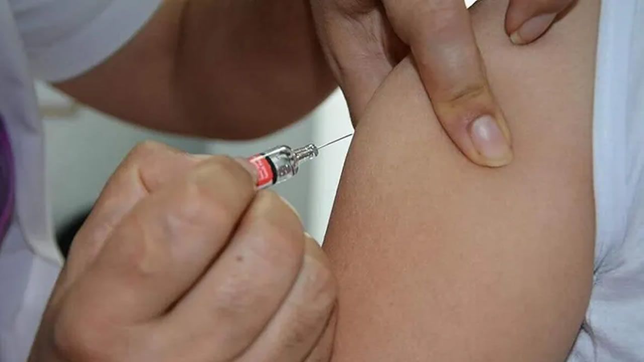 Sağlık Bakanlığı bu 2 aşıyı toplatıyor
