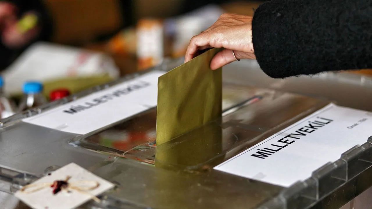 AK Parti'nin kalesindeki seçim anketi açıklandı!