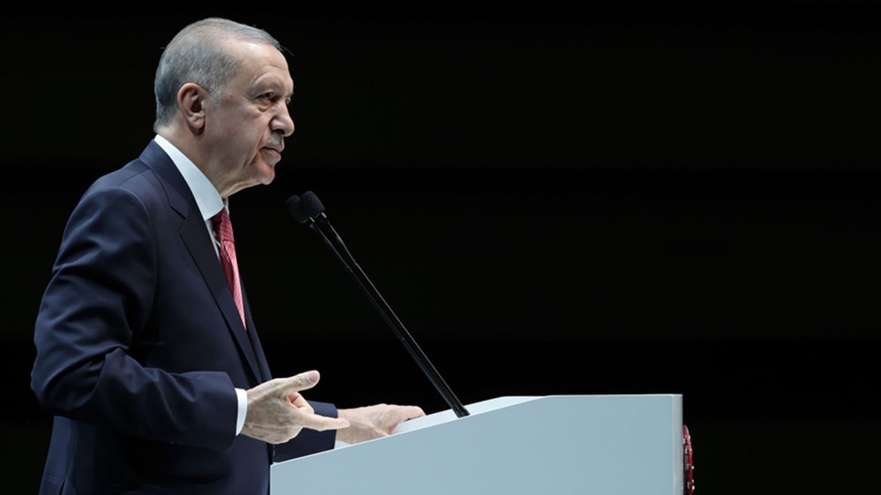 Cumhurbaşkanı Erdoğan: '14 Mayıs'ta siz işçi kardeşlerimin desteğine güveniyorum'