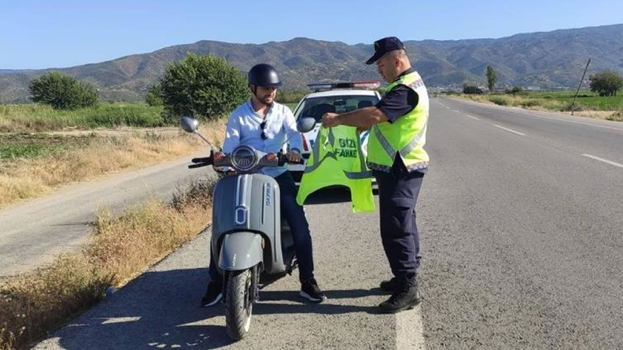 Jandarma ekipleri motosiklet sürücülerini uyardı