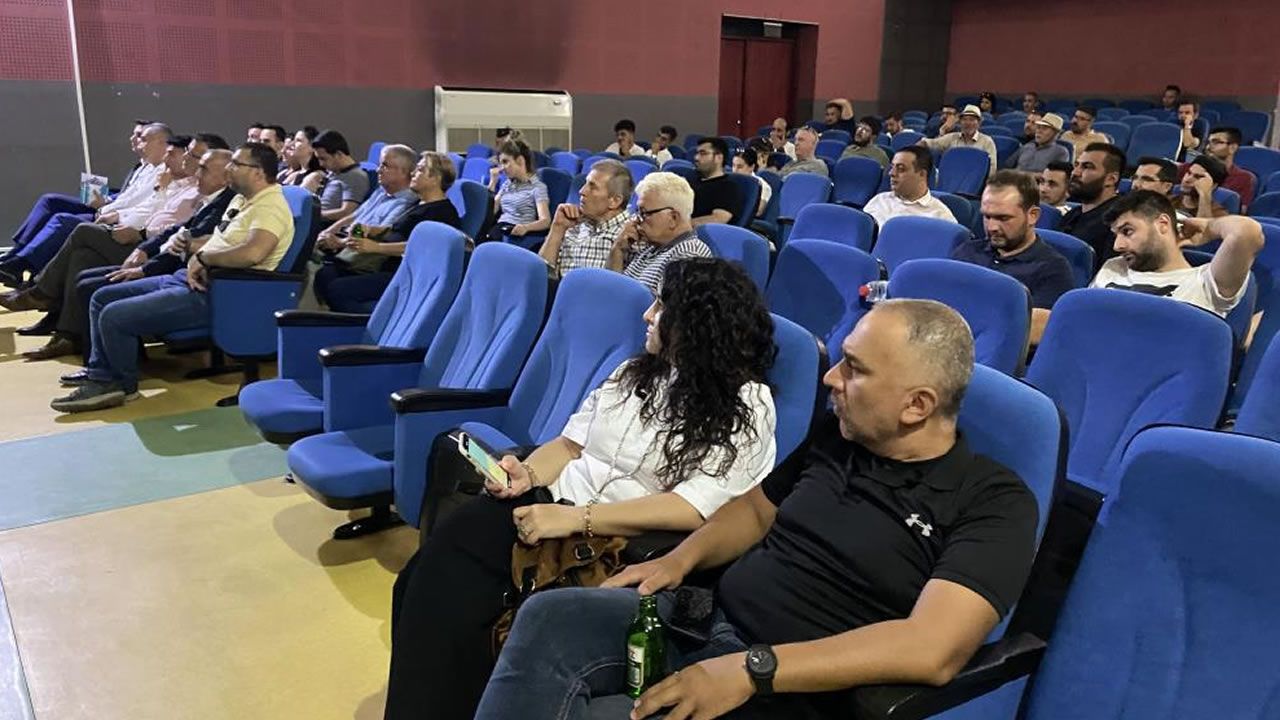 Alaşehir’de 'Deprem ve Evimiz' konulu seminer düzenlendi