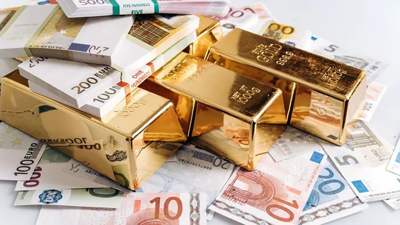 Dolar, Euro ve altın zirveye demirledi İşte son durum