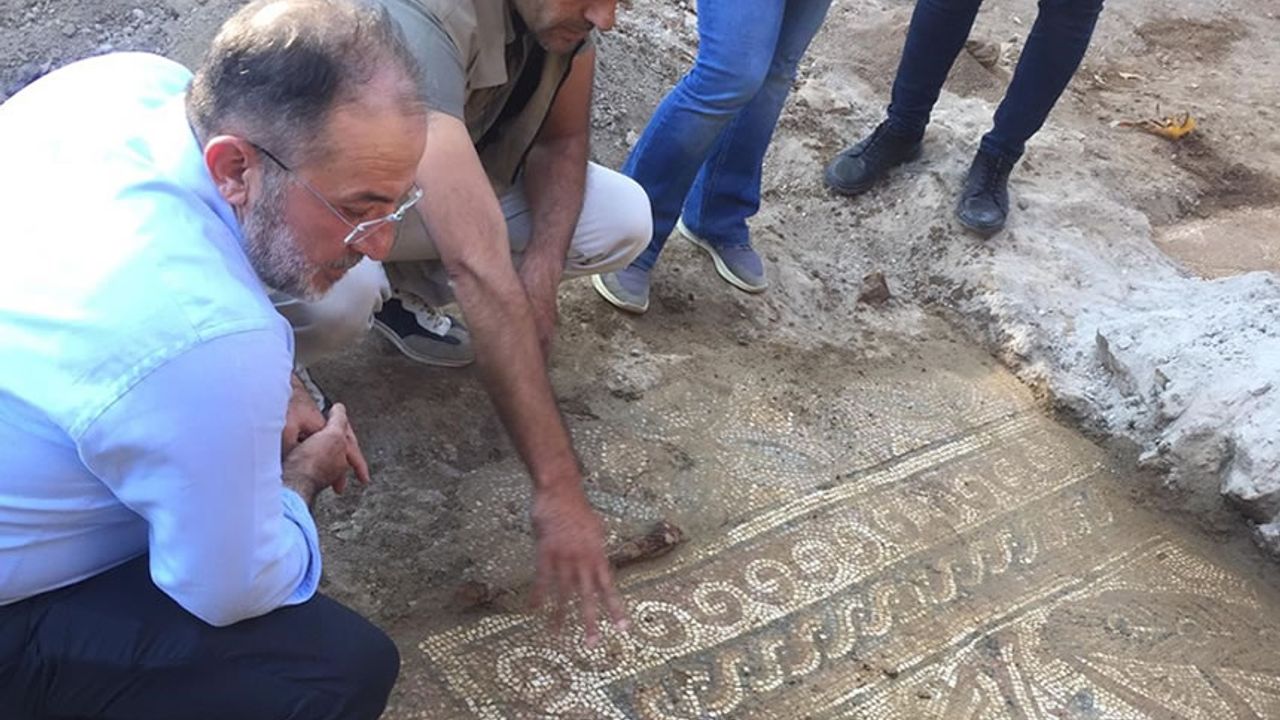 Afşin'de tarihi mozaikler bulundu