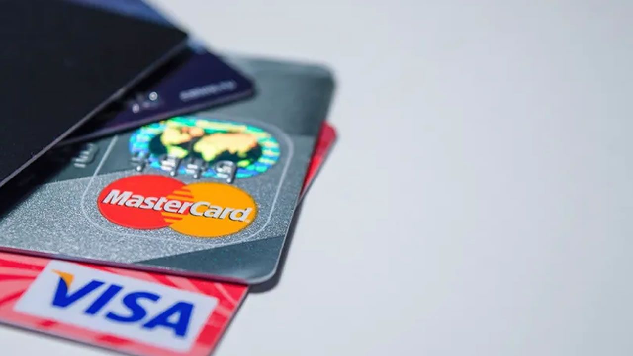 Kredi kartı ve kredilerin faizleri yeniden yükseldi