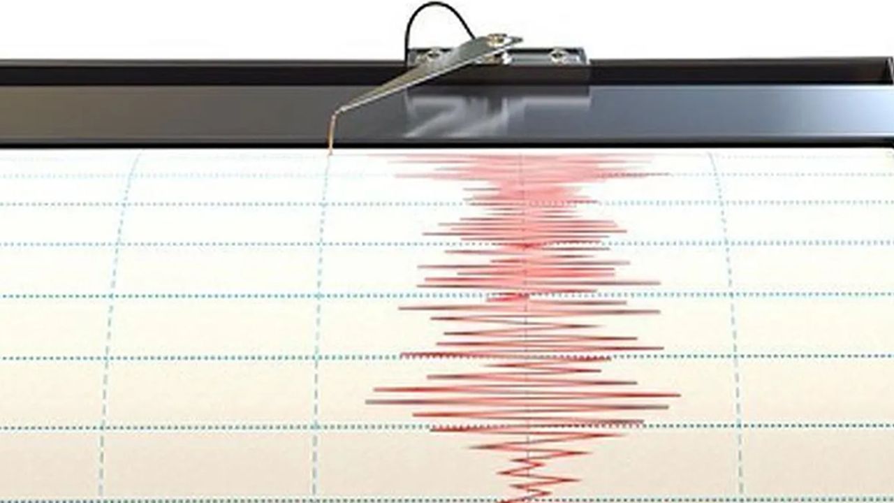 Bir korkutan deprem daha! AFAD şiddetini duyurdu
