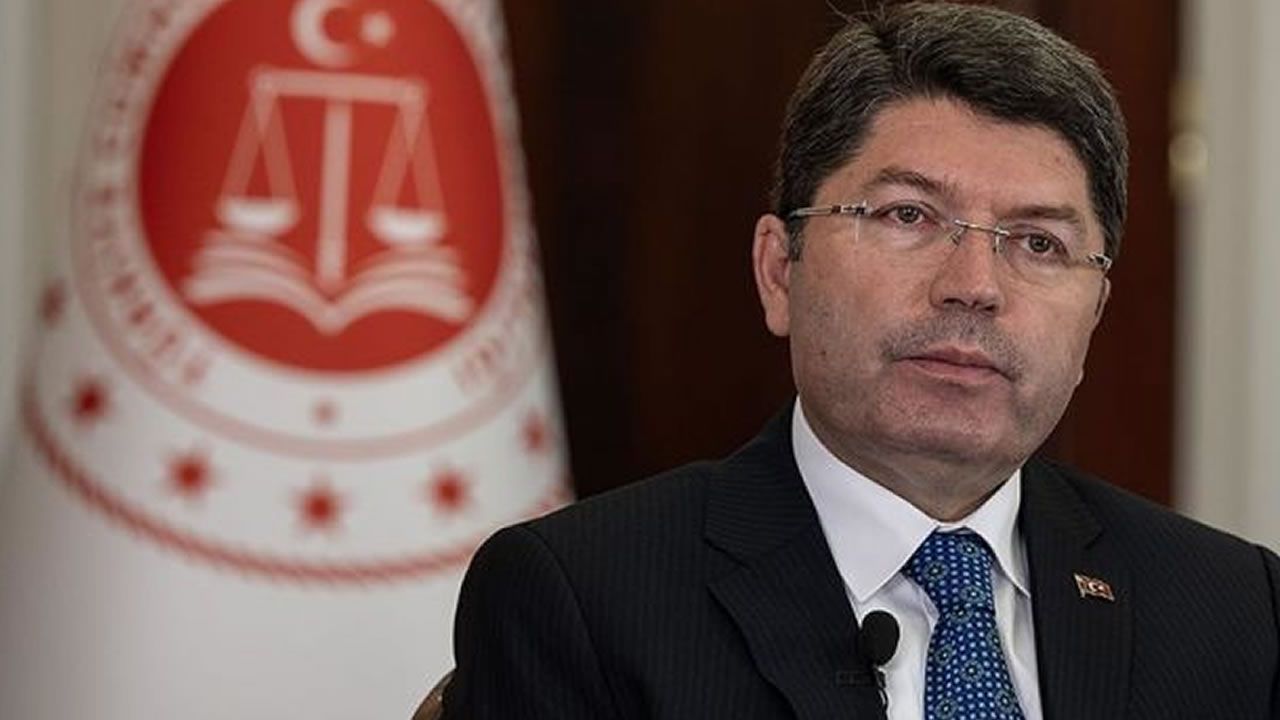 Adalet Bakanı Tunç'tan kamuda torpil iddialarına yanıt