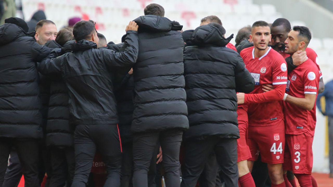 Beşiktaş Sivas'ta dondu! Gol hasreti 3 maça çıktı