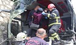 TEM'de korkutan kaza,11 araç birbirine girdi