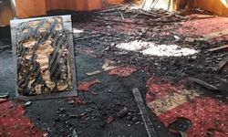 Kahramanmaraş'ta camide Kur'an-ı Kerim hariç her şey yandı