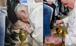 Papa Francis, geleneksel törende 12 genç mahkumun ayaklarını önce yıkadı, sonra da öptü