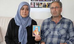 Acılı anne baba deprem sonrası bulunamayan kızı ve torunları için yardım istedi