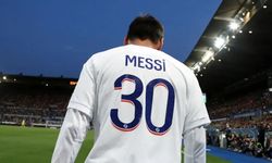 PSG resmen açıkladı! Messi ile yollar ayrıldı
