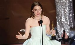 'En İyi Kadın Oyuncu' Emma Stone oldu! Elbisesi patladı