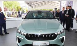 Erdoğan Türkiye’nin otomobili Togg’un yeni modeli T10F’i inceledi