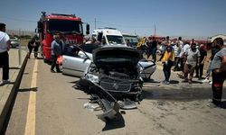 Kahramanmaraş'ta feci kaza! 2 otomobil çarpıştı: 2'si ağır 4 yaralı