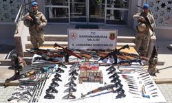 Kahramanmaraş'ta operasyon düzenlenen ikametlerden cephane çıktı: 2 kişi tutuklandı