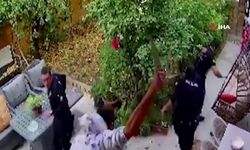 Polise bıçaklı saldırı anı güvenlik kamerasına yansıdı