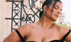 Ashley Graham Victoria’s Secret defilesinde yürüdü!