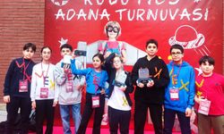 Sanko Okulları Vex Iq Robot Yarışmasından Dört Birincilikle Döndü