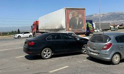 Kahramanmaraş’ta Otomobil Tıra Çarptı: Biri Bebek, 2 Yaralı