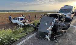 Kahramanmaraş'ta otomobillerin hurdaya döndüğü kazada yaralılardan 2'si yaşamını yitirdi