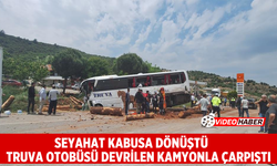 Seyahat Kabusa Dönüştü: Truva Otobüsü Devrilen Kamyonla Çarpıştı