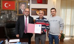 Başkan Akpınar: “Banklarımızı ve Masalarımızı Gençlerimizin Emeğiyle Donatıyoruz”