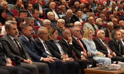 İYİ Parti’de Bayrak değişimi