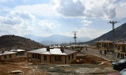 Göksun’daki köy evleri projesinde ödeme iddialarına net yanıt