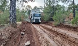 Onikişubat Belediyesi'nden bir Haftada 14 noktada yol ve altyapı çalışması