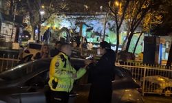 Polislerin sabır sınavı! Alkollü sürücü uygulama noktasını birbirine kattı