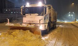 Kahramanmaraş’ta kar mesaisi: Ana arterler açık tutuluyor