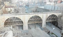 Asırlık Kanlıdere Köprüsü yeniden ayağa kalkıyor