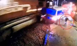 Kırıkkale'de rayda mahsur kalan dolmuşa Doğu Ekspresi çarptı