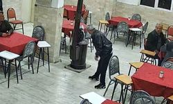 Güzel kokması için sobaya kolonya dökünce olan oldu! Ortalık savaş alanına döndü