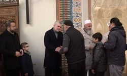 Depremin ardından ilk bayram: Ulu Cami doldu taştı